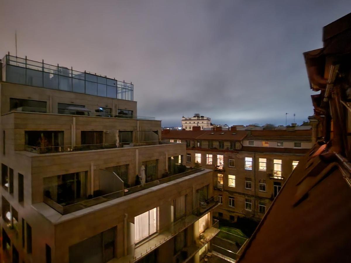 Cozy Apartment In The Center Of Вилнюс Екстериор снимка
